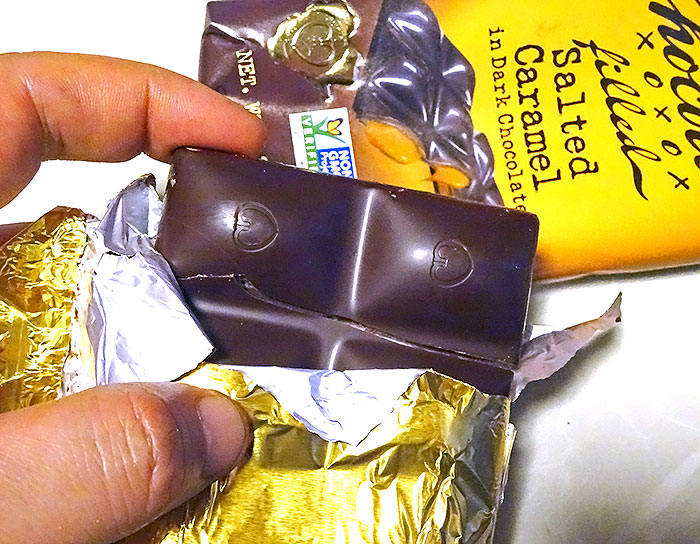 chocolove｜塩キャラメルダークチョコレート　ココア55％