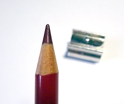 色鉛筆初心者が本当に必要な道具