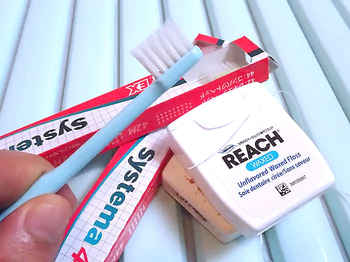 フレッシュブレスは歯ブラシ・デンタルフロスとの併用で！