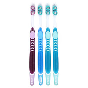 Oral-B（オーラルB）, Vivid Whitening, Soft, 4 Toothbrushes 